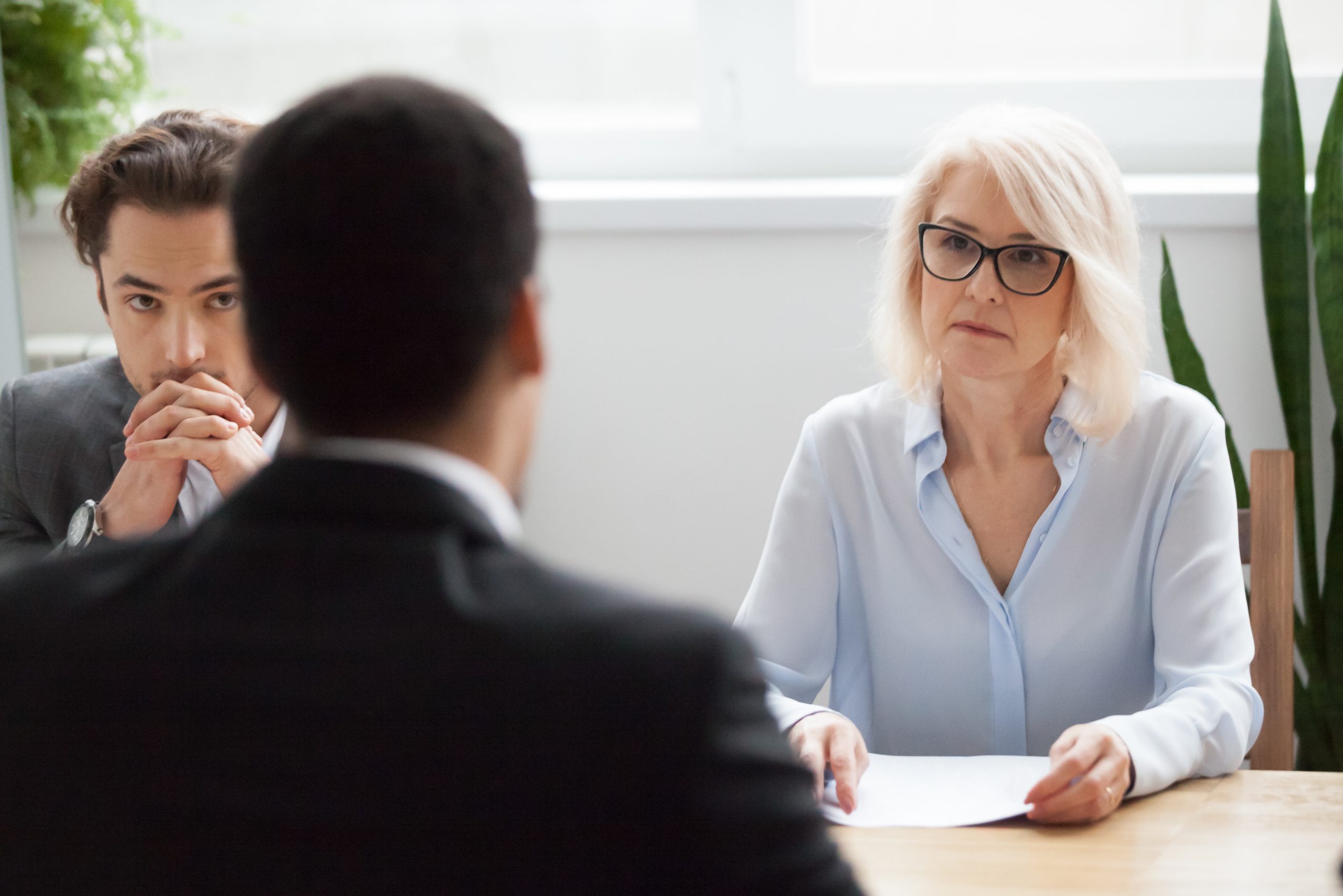 Serious,Attentive,Senior,Female,Hr,Manager,Employer,Listening,To,Candidate